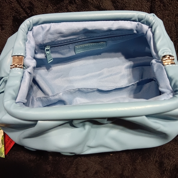NWT Badgley Mischka baby blue large clutch - Picture 6 of 6